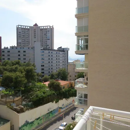 Benirent San Remo 2f Apartment *