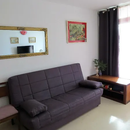 Benirent San Remo 2f Apartment *